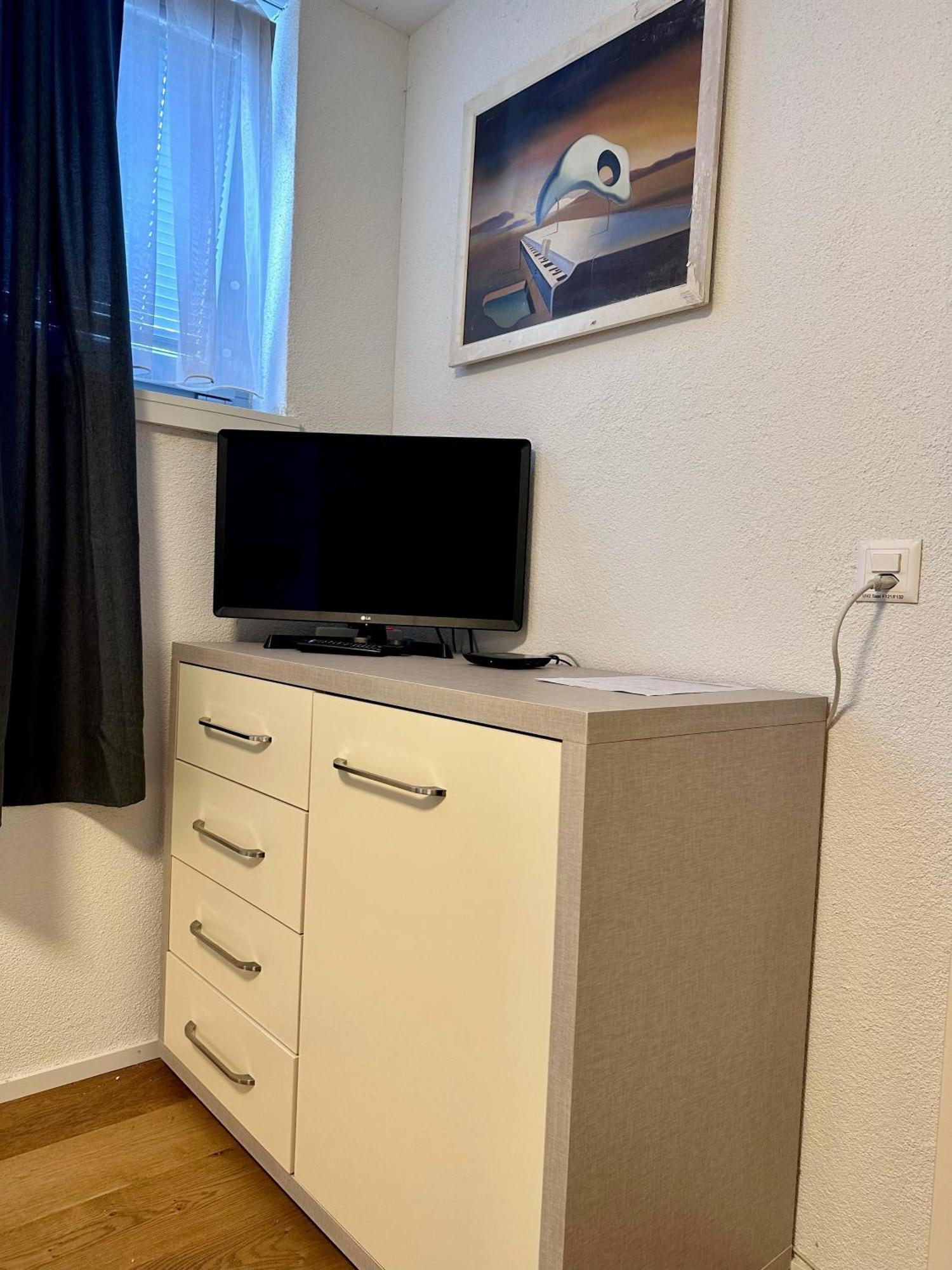 Welcome Hotel - Hellbuehl Self-Check-In Екстер'єр фото